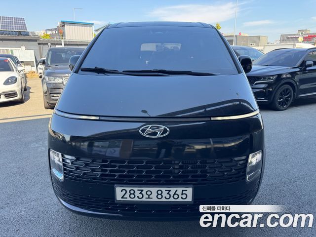 Hyundai Staria 2022 — photo 10