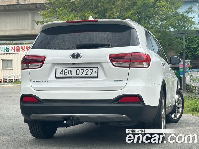 Kia Sorento 2016 — photo 2