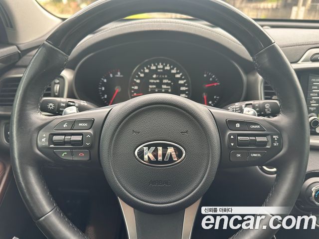 Kia Sorento 2016 — photo 11