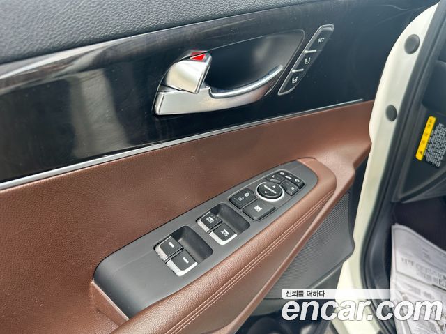 Kia Sorento 2016 — photo 18