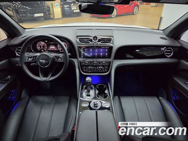 Bentley Bentayga 2024 — photo 7