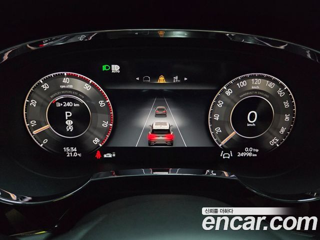 Bentley Bentayga 2024 — photo 8