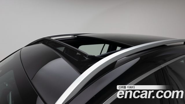 Mercedes-Benz GLB-Class 2026 — photo 12