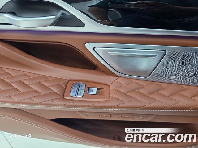 BMW 7-Series 2022 — photo 10