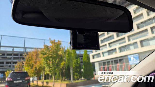 Hyundai AVANTE 2018 — photo 15