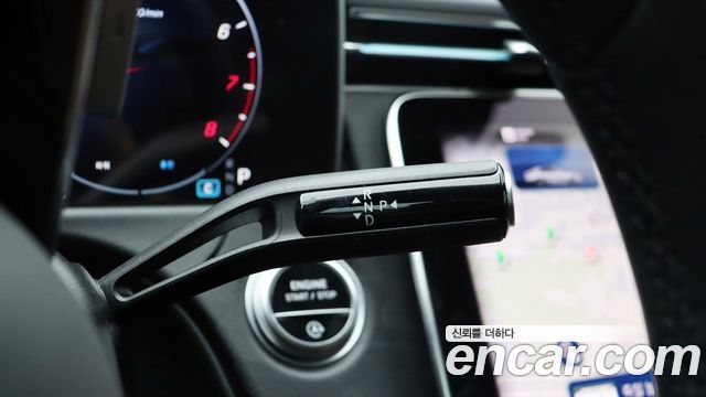 Mercedes-Benz E-Class 2024 — photo 9