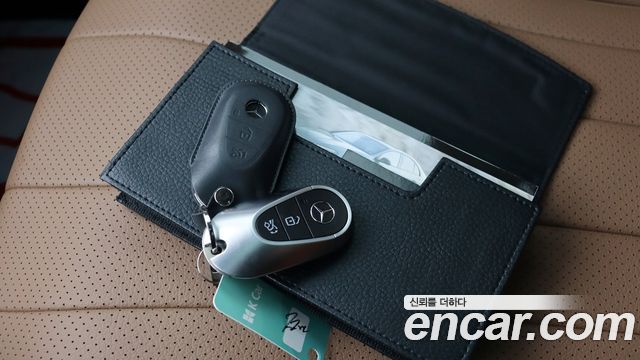 Mercedes-Benz E-Class 2024 — photo 20