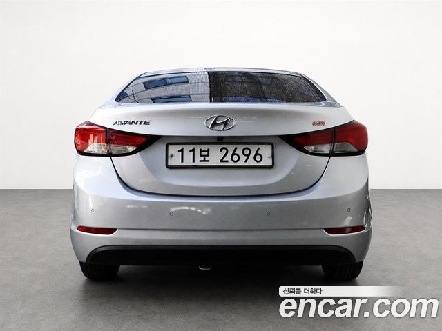 Hyundai AVANTE 2016 — photo 3