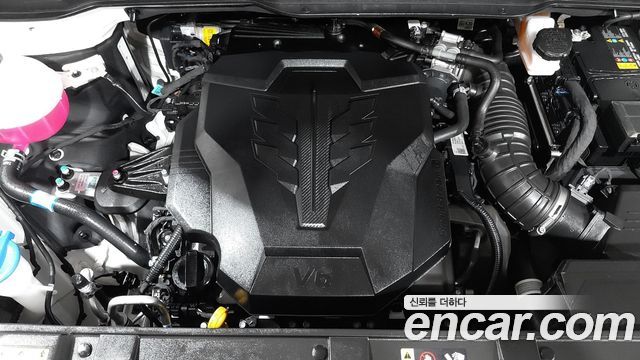 Kia Canival 2023 — photo 6