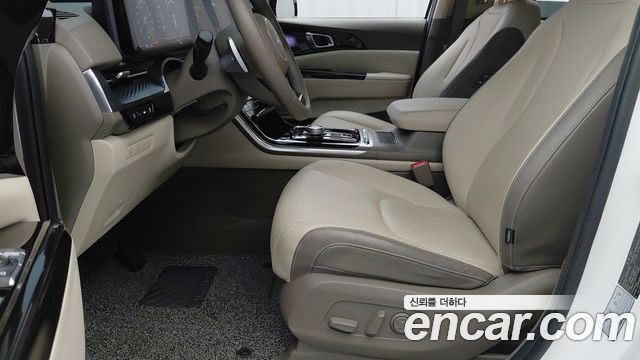 Kia Canival 2023 — photo 10