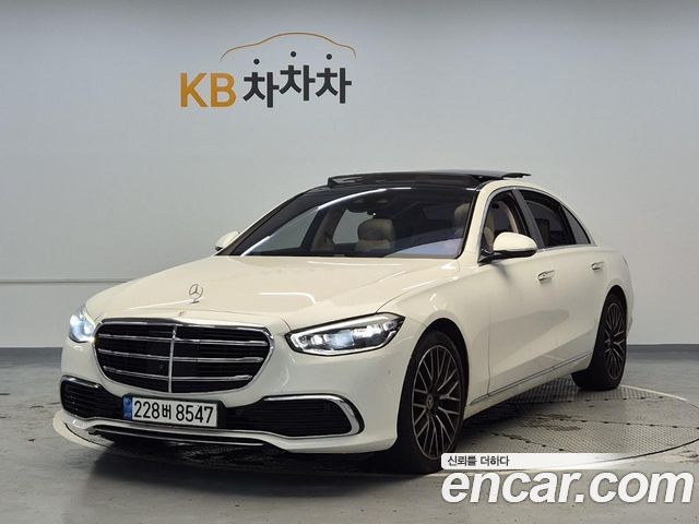 Mercedes-Benz S-Class 2022 — photo 1