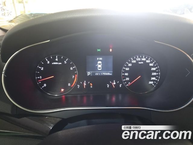 Kia K7 2013 — photo 11