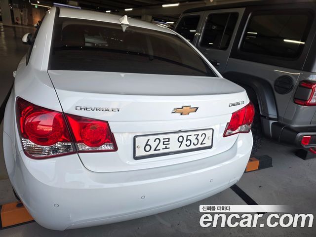 Chevrolet Korea Cruze 2012 — photo 2
