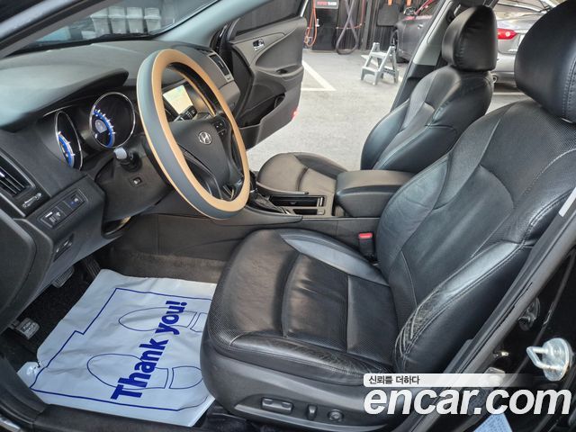 Hyundai Sonata 2013 — photo 12