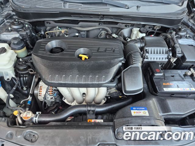 Hyundai Sonata 2013 — photo 17