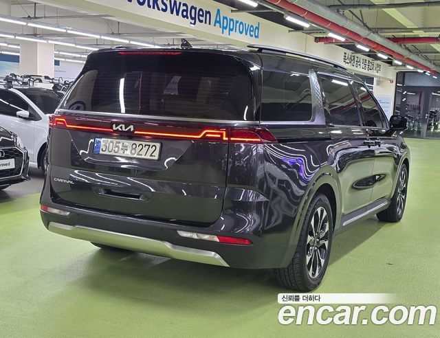 Kia Canival 2022 — photo 5