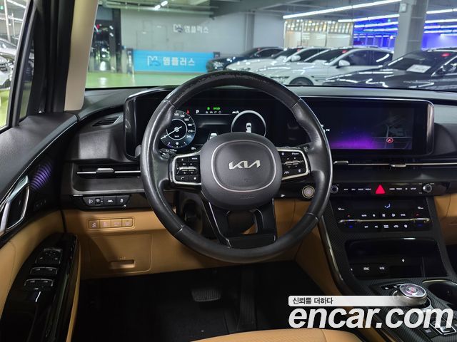 Kia Canival 2022 — photo 10