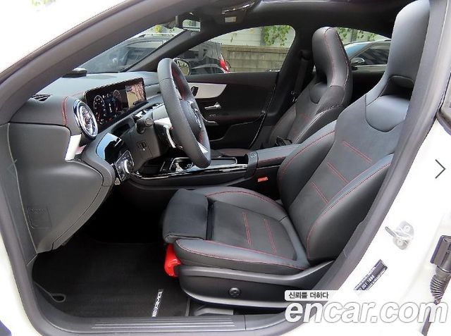 Mercedes-Benz CLA-Class 2026 — photo 5
