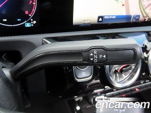 Mercedes-Benz CLA-Class 2026 — photo 10
