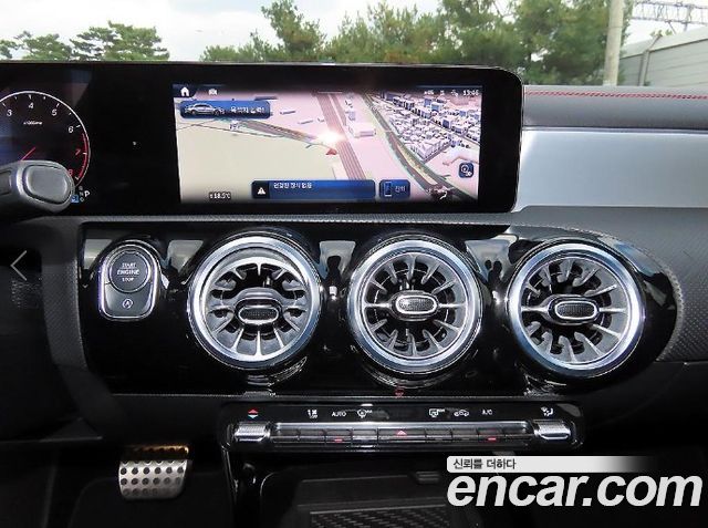 Mercedes-Benz CLA-Class 2026 — photo 13