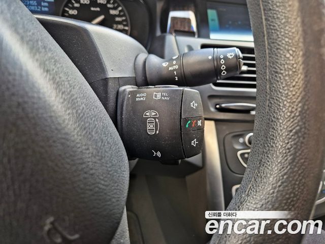Renault Korea SM5  2011 — photo 15