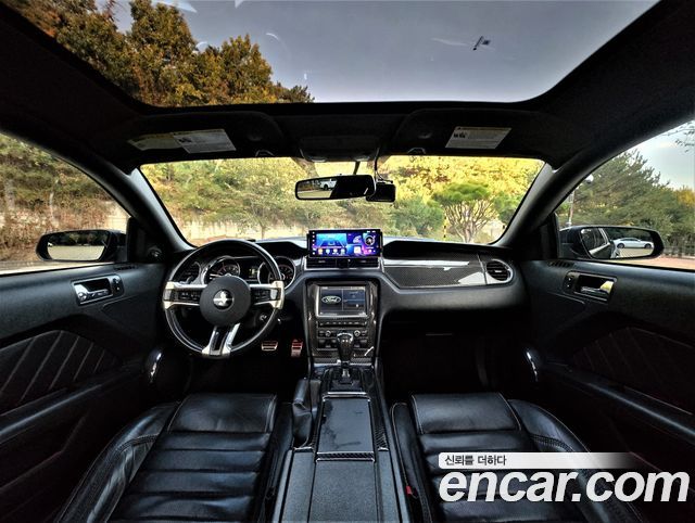 Ford Mustang 2013 — photo 7