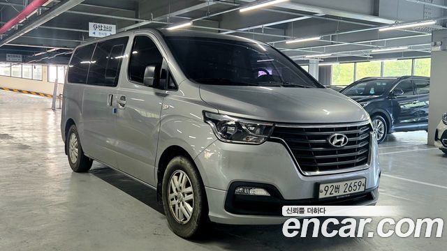 Hyundai Starex 2020 — photo 2