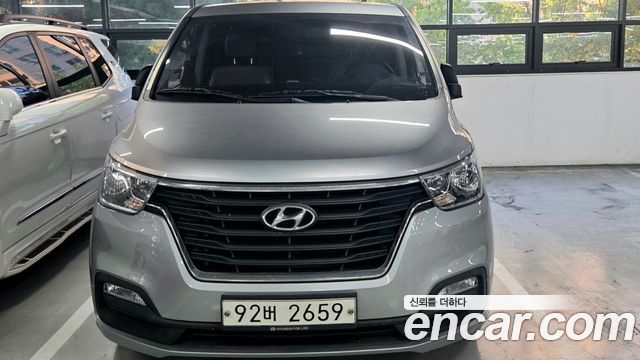 Hyundai Starex 2020 — photo 3