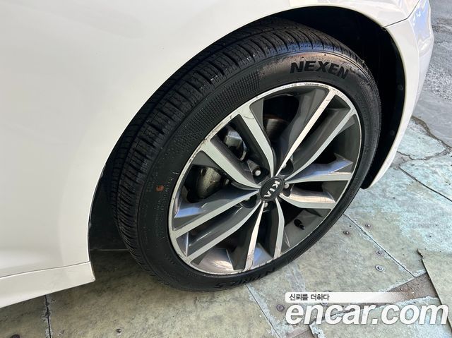 Kia K5 2014 — photo 20