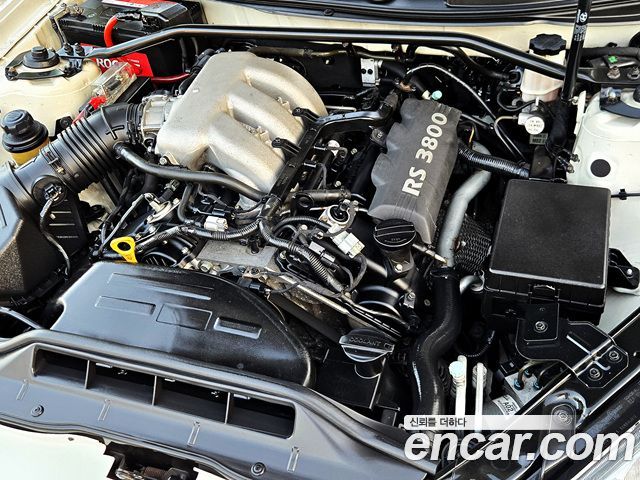 Hyundai Genesis 2010 — photo 6