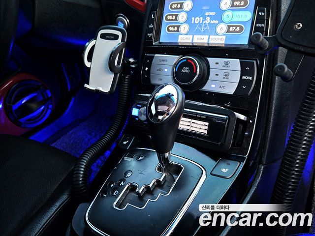 Hyundai Genesis 2010 — photo 9