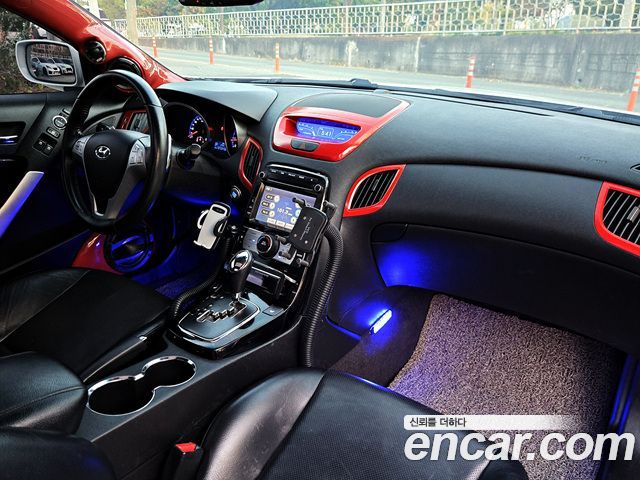 Hyundai Genesis 2010 — photo 10