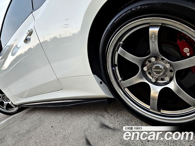 Hyundai Genesis 2010 — photo 18