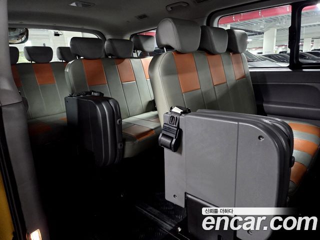 Hyundai Starex 2021 — photo 15
