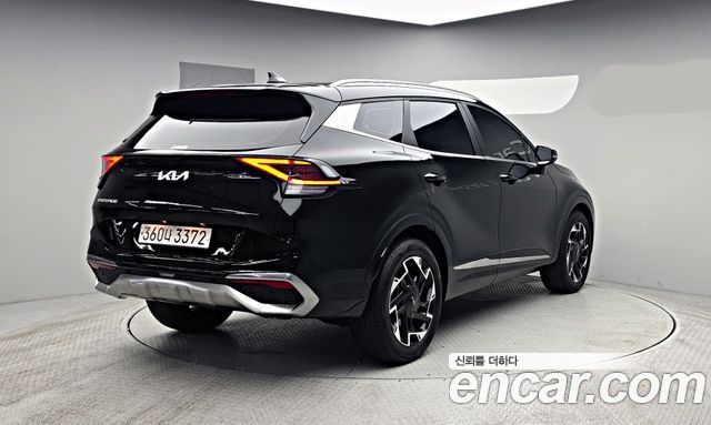Kia Sportage 2023 — photo 4
