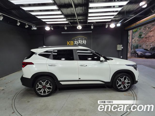 Kia Seltos 2022 — photo 4
