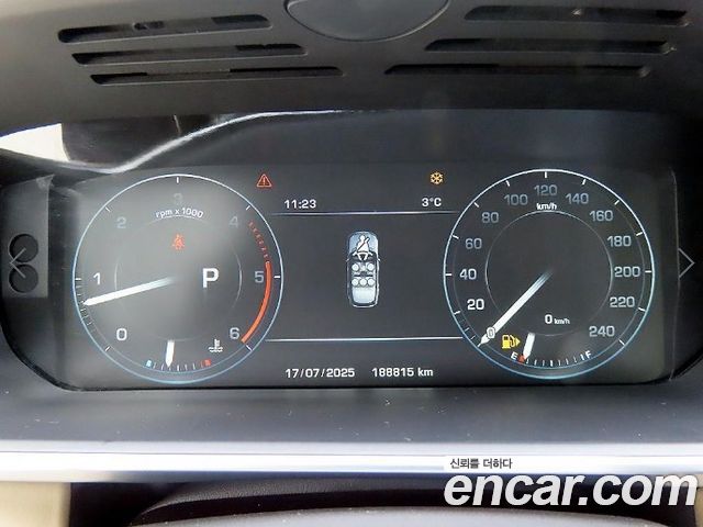 Land Rover Range Rover 2016 — photo 9