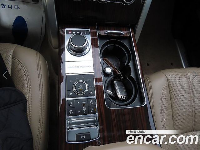 Land Rover Range Rover 2016 — photo 10