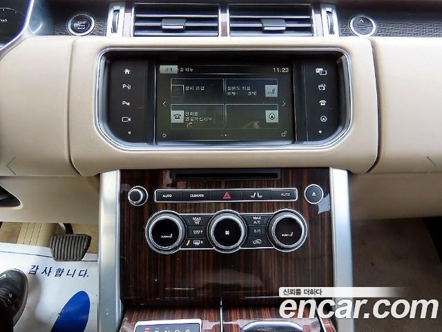 Land Rover Range Rover 2016 — photo 11