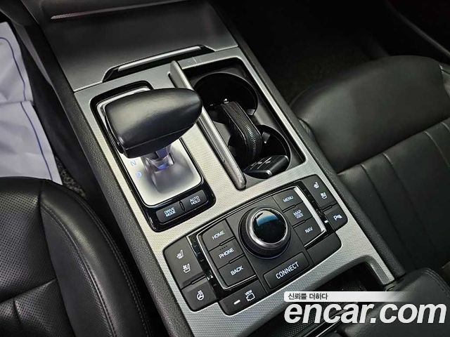 Genesis G80 2018 — photo 8