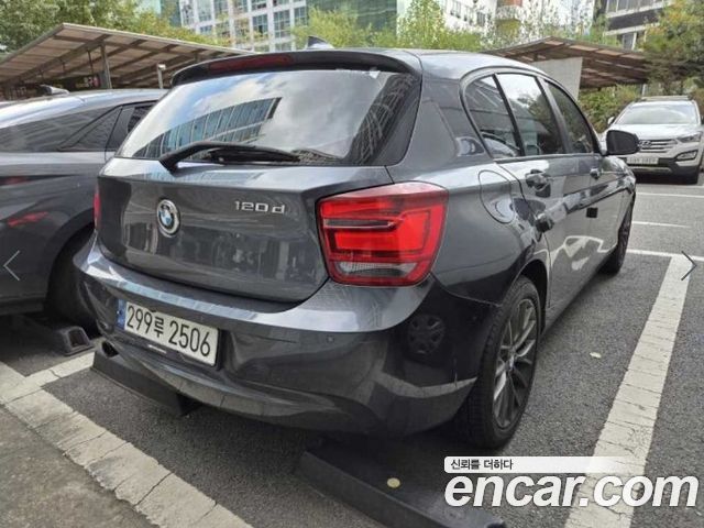 BMW 1-Series 2015 — photo 2