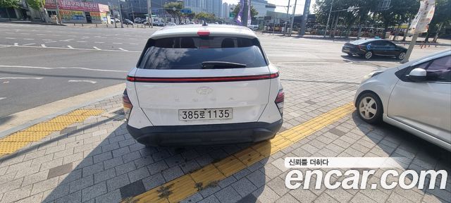 Hyundai Kona 2023 — photo 4