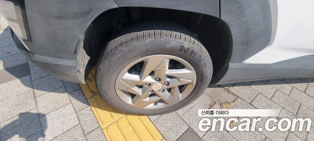 Hyundai Kona 2023 — photo 5
