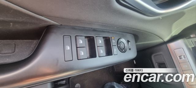 Hyundai Kona 2023 — photo 12