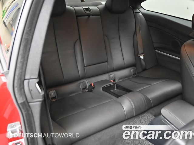BMW 4-Series 2018 — photo 12