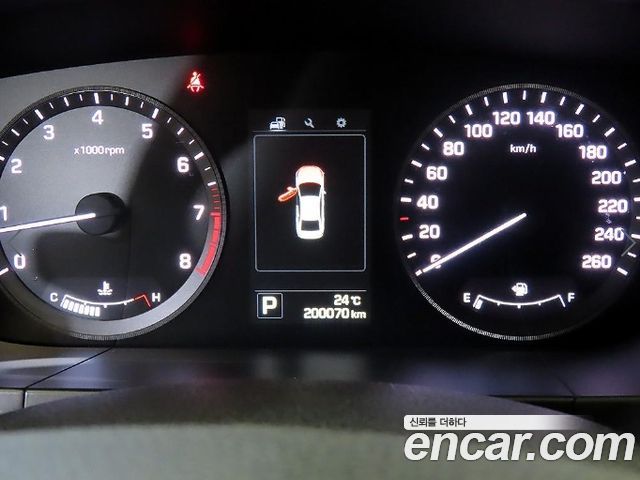 Hyundai Sonata 2015 — photo 9