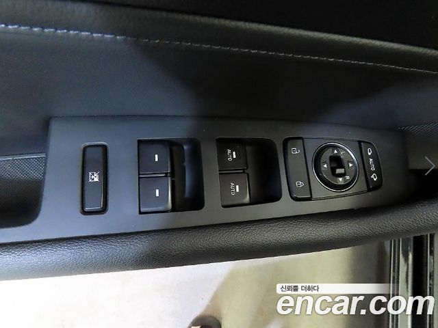 Hyundai Sonata 2015 — photo 13