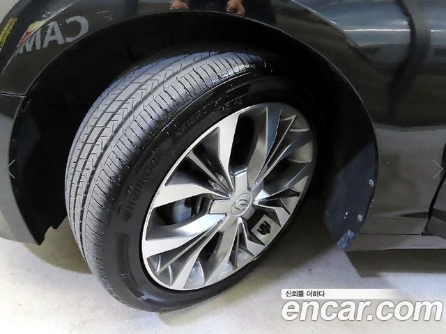 Hyundai Sonata 2015 — photo 19