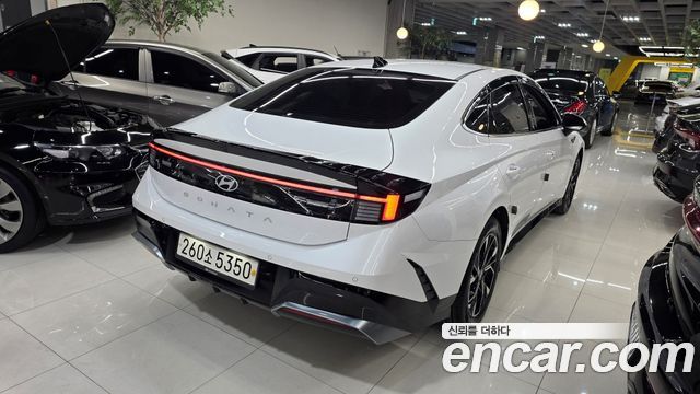 Hyundai Sonata 2025 — photo 4
