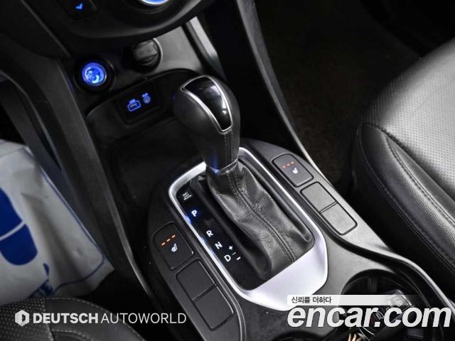 Hyundai Santafe 2016 — photo 9